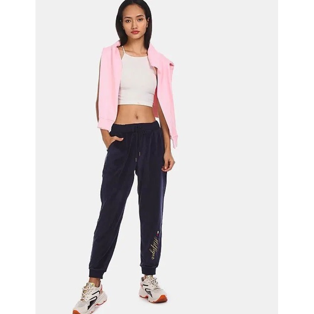 Tommy Hilfiger Navy Blue/Gold Velour Athleisure Sweatpants – Size‎ Small EUC